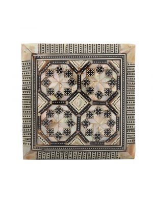Deluxe Islamic Arabesque Designed Box inlaid with Mother of Pearls, Egyptian Jewelry Box, Front image